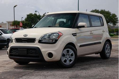 2013 Kia Soul Base