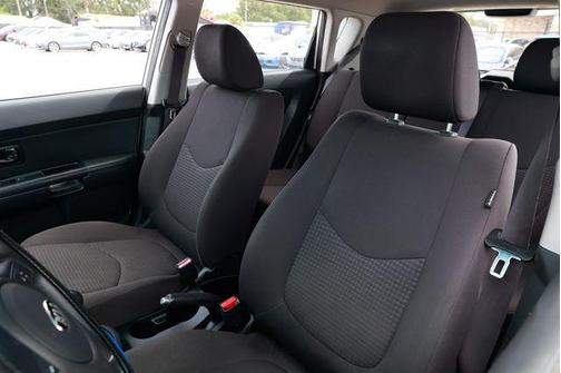 2013 Kia Soul Base