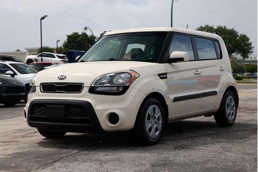 2013 Kia Soul Base
