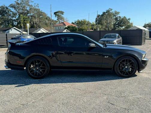 2012 Ford Mustang V6