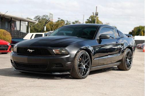 2012 Ford Mustang V6