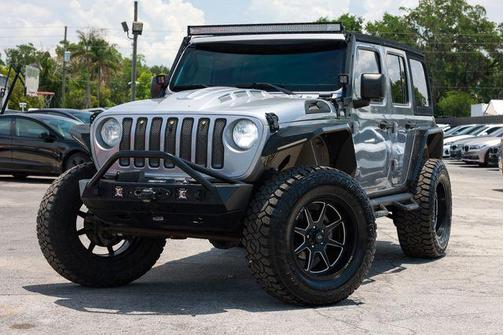 Billet Silver Metallic Clearcoat 2018 Jeep Wrangler Unlimited Sport