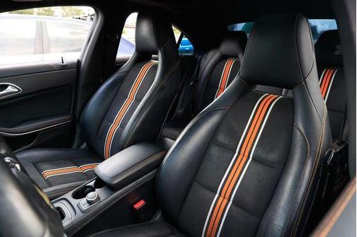 2016 Mercedes-Benz CLA-Class Base