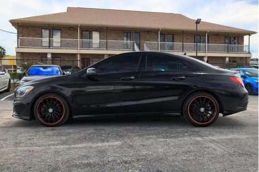 2016 Mercedes-Benz CLA-Class Base