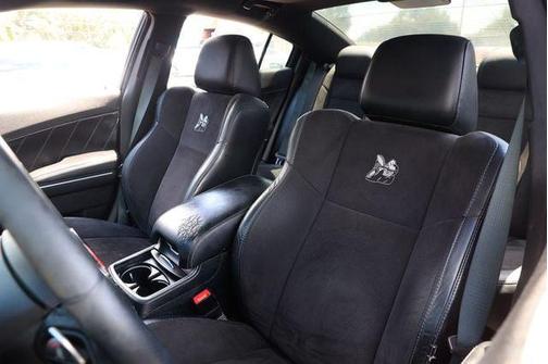 2016 Dodge Charger R/T Scat Pack