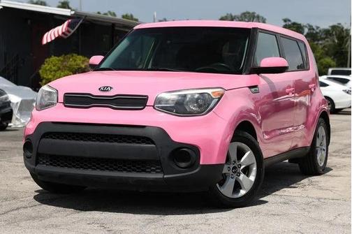 Pink 2017 Kia Soul Base
