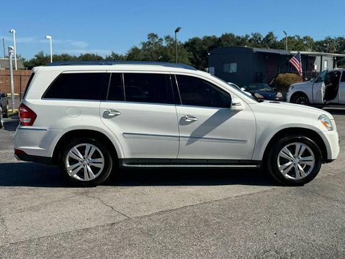 2011 Mercedes-Benz GL-Class 4MATIC