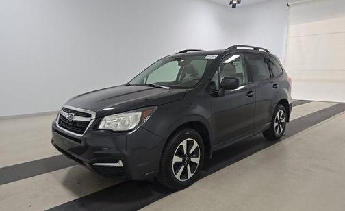 Dark Gray Metallic 2017 Subaru Forester 2.5i Premium