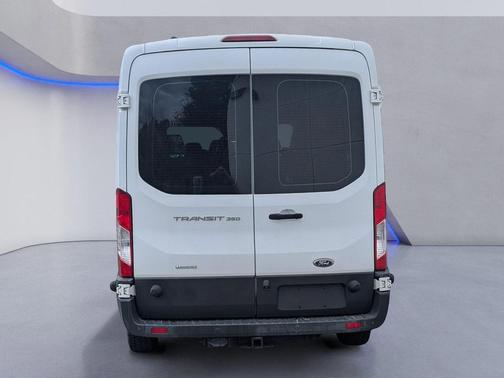 2017 Ford Transit-350 XL