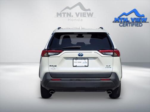 2022 Toyota RAV4 Hybrid XLE Premium
