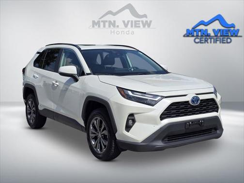2022 Toyota RAV4 Hybrid XLE Premium