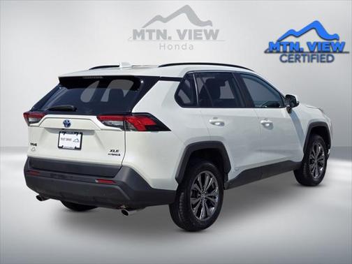 2022 Toyota RAV4 Hybrid XLE Premium