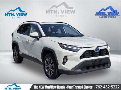 2022 Toyota RAV4 Hybrid XLE Premium