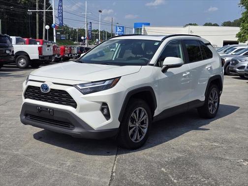 2022 Toyota RAV4 Hybrid XLE Premium