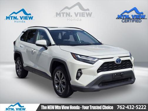 2022 Toyota RAV4 Hybrid XLE Premium