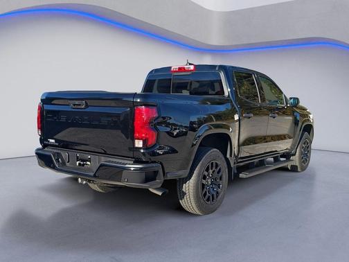 2025 Chevrolet Colorado WT