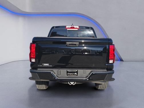 2025 Chevrolet Colorado WT