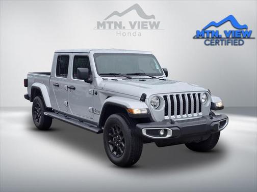 2023 Jeep Gladiator Overland