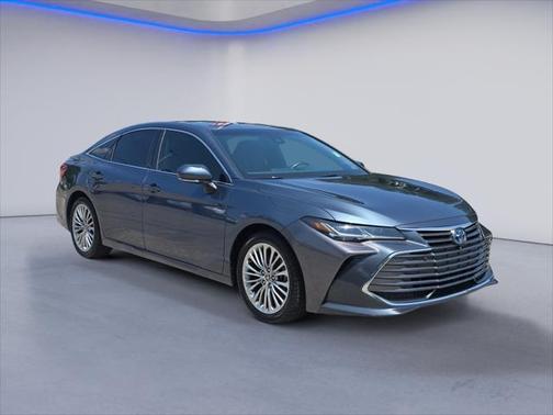 2021 Toyota Avalon Hybrid Limited