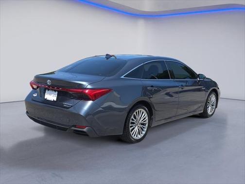 2021 Toyota Avalon Hybrid Limited