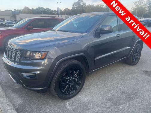 2017 Jeep Grand Cherokee Altitude