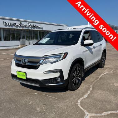 2022 Honda Pilot Touring 8-Passenger