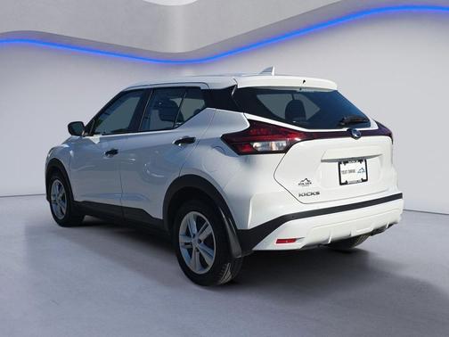 2021 Nissan Kicks S