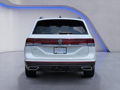 2024 Volkswagen Atlas 2.0T SE w/Technology 4MOTION