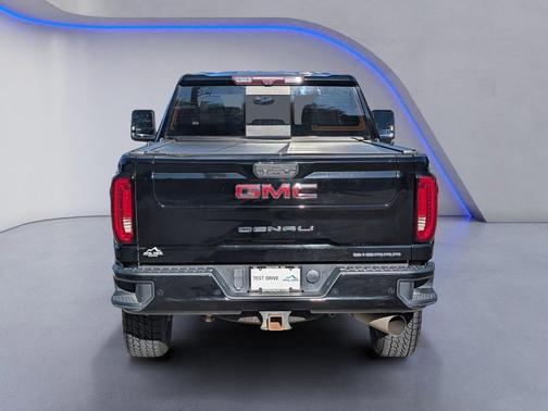 2020 GMC Sierra 2500 Denali