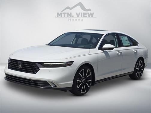 2025 Honda Accord Hybrid Touring