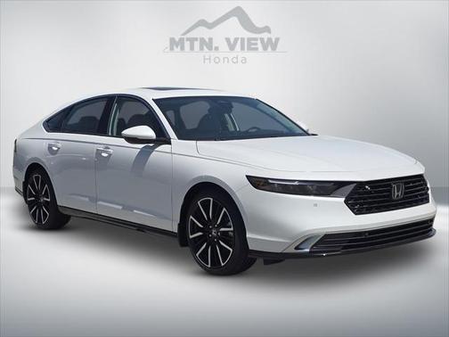 2025 Honda Accord Hybrid Touring