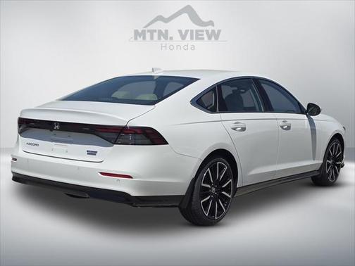 2025 Honda Accord Hybrid Touring