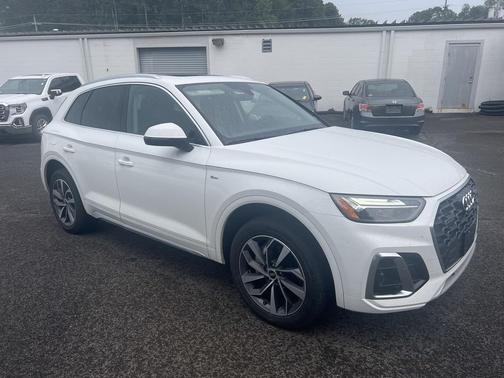 2023 Audi Q5 45 S line Premium Plus