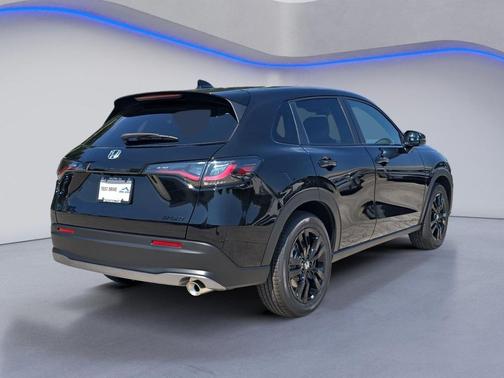 2026 Honda HR-V 2WD Sport