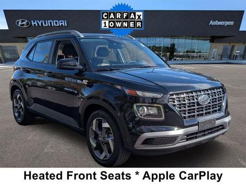 2022 Hyundai VENUE SEL