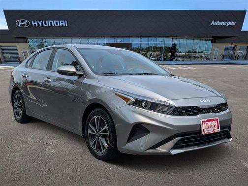 2022 Kia Forte LXS