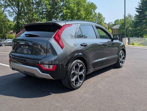 2023 Kia Niro EX Touring