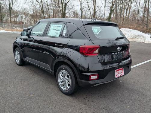 2026 Hyundai VENUE SE