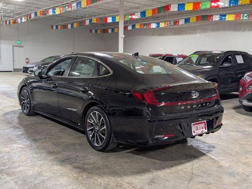 2020 Hyundai SONATA Limited