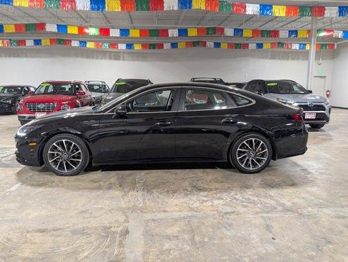 2020 Hyundai SONATA Limited