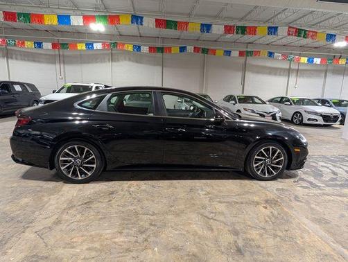 2020 Hyundai SONATA Limited