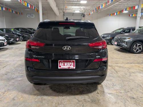 Black Noir Pearl 2021 Hyundai TUCSON Value
