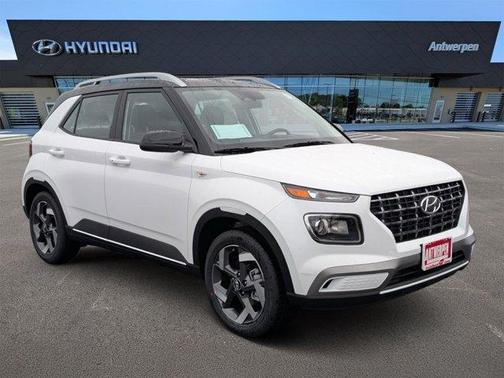 Lunar White 2026 Hyundai VENUE SEL