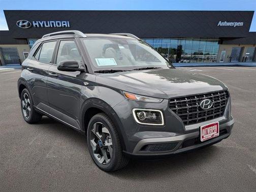 2025 Hyundai VENUE Limited