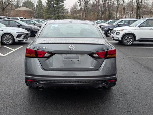 2020 Nissan Altima 2.5 SR