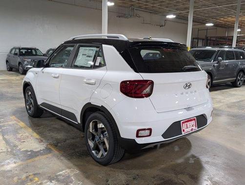 2025 Hyundai VENUE Limited