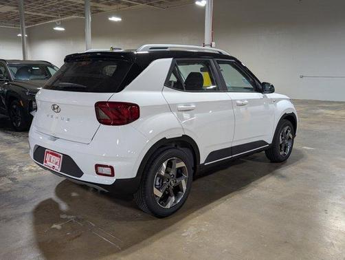 2025 Hyundai VENUE Limited