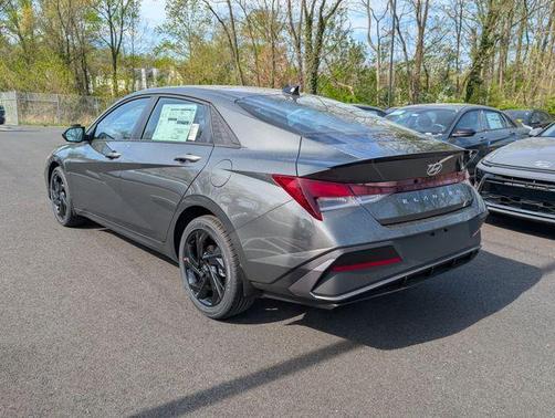 Amazon Gray 2026 Hyundai ELANTRA SEL Sport