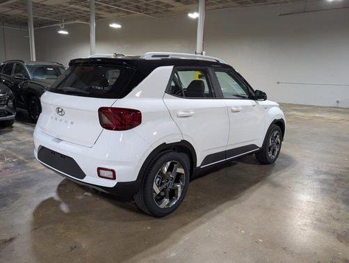 2025 Hyundai VENUE Limited