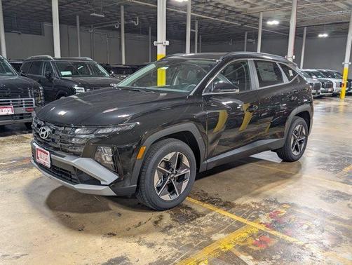 Phantom Black 2026 Hyundai TUCSON SEL Premium